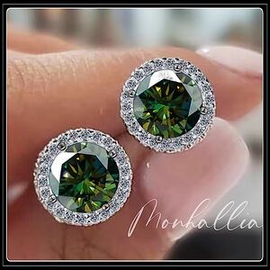 NEW 14K WHITE GOLD OLIVE GREEN TOPAZ STUD EARRINGS